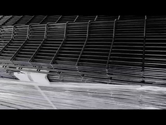 Vue dégagée, barrière anti-coupe, anti-escalade, étanche à l'eau