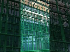 Clôture de jardin triangulaire courbe 3D en fil soudé en PVC