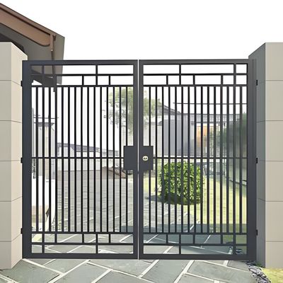 1.5m Security Outdoor Metal Wire Mesh Fencing Backyard / Garden Fence And Gate