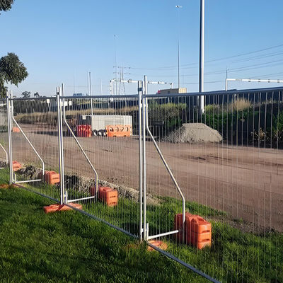 Portable 2.4m Metal Temporary Fence Anti-Corrosion Solution for Parking Zones & Public Safety