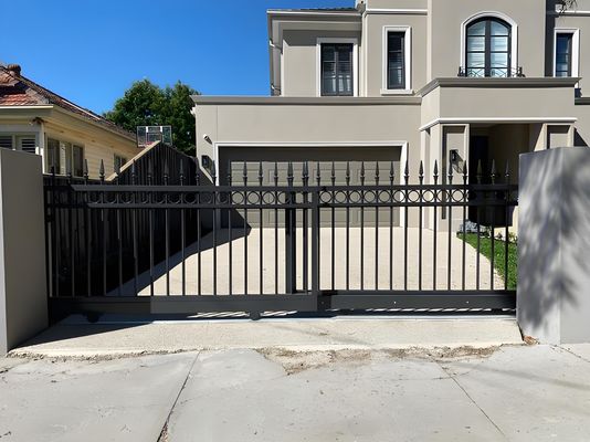 Powder Coated Tubular Steel Fence Pedestrian Double Swing Gate