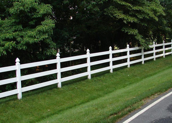 4 Rails Flexible Fence White PVC Horse And Ranch Fence Kit 60 in Tall