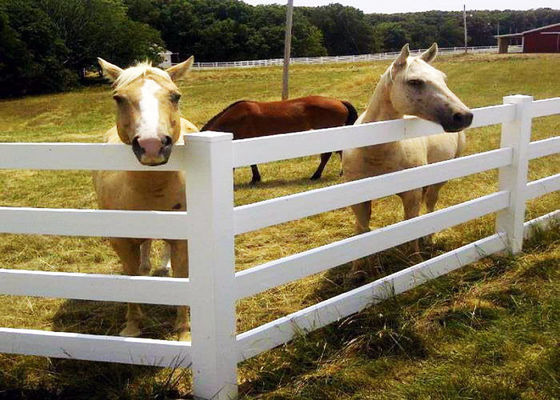 4 Rails Flexible Fence White PVC Horse And Ranch Fence Kit 60 in Tall